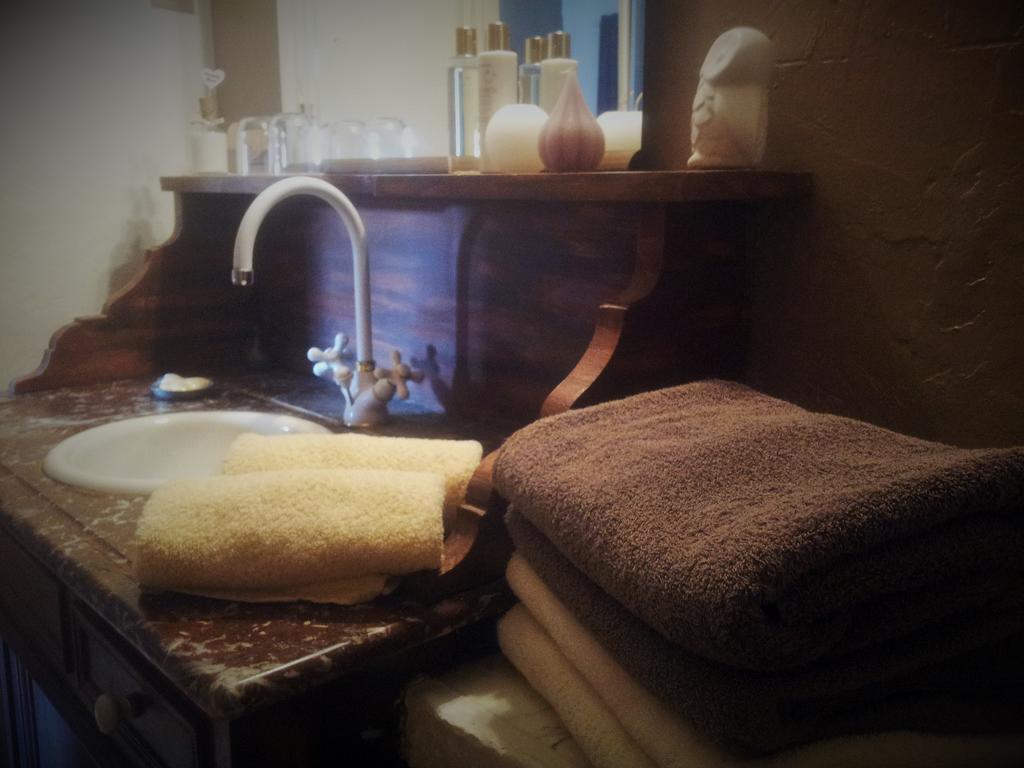 Bastide Napoleon Villa Seranon Room photo